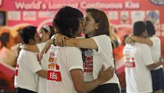 V Thajsku padl nov rekord v dlce polibku. Trval tm 59 hodin