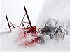 Silniái na Rychnovsku odklízejí snhovou frézou sníh na silnici ze Sedloova do Detného v Orlických horách