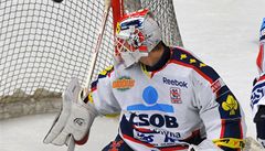 Zlín - Pardubice hrané. Branká Pardubic Duan Salfický