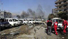 Syrsk premir peil atentt, u jeho auta vybuchla bomba