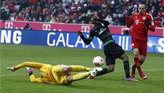 Gebre Selassie si dal vlastní gól, Bayern deklasoval Brémy 6:1