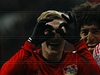 Fotbalista Bayernu Mnichov Bastian Schweinsteiger se raduje z vítzství