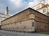 ivotním zadáním byla pro Machon rekonstrukce a dostavba univerzitní knihovny v barokním areálu praského Klementina z let 19231929. 