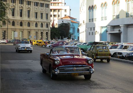 Krsn auta na Kub