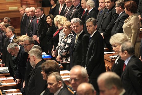 První zasedání Senátu v novém sloení po volbách 2012
