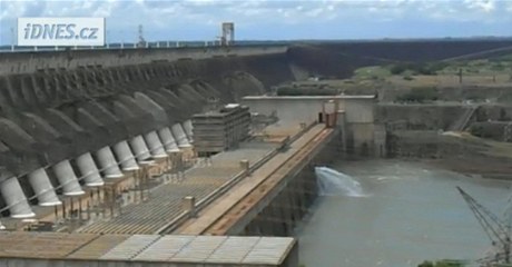 Hydroelektrárna na řece Paraná
