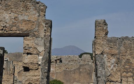 Pohled na Vesuv z Pompejí