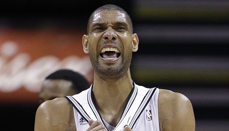 Nadený basketbalista San Antonia Spurs Tim Duncan