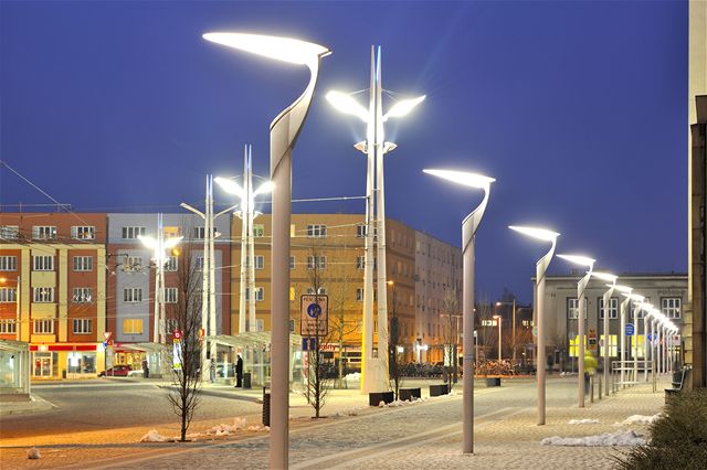 Města snižují náklady na osvětlení, modernizace je ale nákladná | Byznys |  Lidovky.cz
