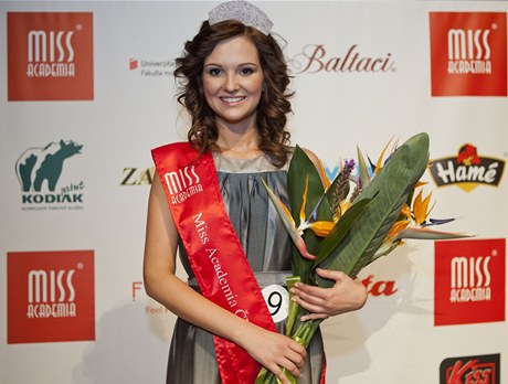 Miss Academia pro rok 2013 se stala dvaadvacetiletá Martina Palacká z Univerzity Tomáe Bati.