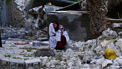 Silné zemětřesení zasáhlo Írán, země hlásí desítky mrtvých
