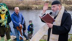 Vodci zahjili seznu, k odemykn Vltavy svtilo slunce