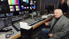 Otakar �erný ve studiu.