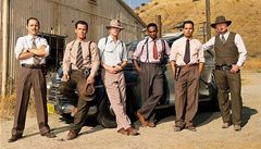 Lovci mafie (zleva): Giovanni Ribisi, Josh Brolin, Ryan Gosling, Anthony Mackie, Michael Pena, Robert Patrick