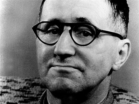 Bertolt Brecht