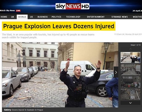 Desítky zranných, hlásá titulek serveru Sky News. 