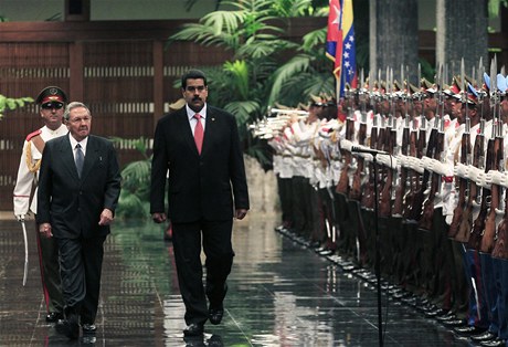 Nicolas Maduro a Raul Castro