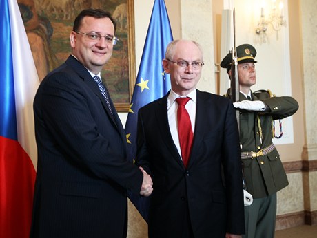 Premiér Petr Neas pivítal pedsedu Evropské rady Hermana Van Rompuye