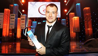 Nejlep hokejista extraligov sezony Jan Kov z Plzn