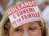 Hollande - nepítel rodin, protestuje Francouzka proti homosexuálním satkm