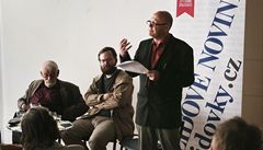 Klasická slavná éra lidovek zaala po vzniku republiky: v roce 1919 do LN nastoupil Arnot Heinrich, v dubnu 1921 Karel apek a Eduard Bass (od roku 1933 byl éfredaktorem a zstal jím a do roku 1942), v roce 1922 redakci posílil Karel Poláek. 