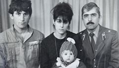 Archivní fotografie rodiny Carnajevových. 