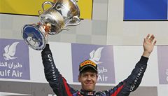 Sebastian Vettel z Red Bullu vyhrál Velkou cenu Bahrajnu.