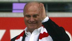 Hoeness je pr vyetovn na svobod dky kauci pt milion eur