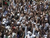 V centru Dháky demonstrovalo nejmén 200 000 lidí.