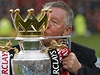 Alex Ferguson slaví ligový titul s Manchesterem United.