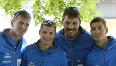 lenové bronzového olympijského tykajaku (zleva) Luká Trefil, Daniel Havel, Josef Dostál a Jan trba vystoupili 