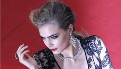 Modelka Cara Delevigneov�.