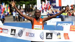 Prask maraton vyhrl Kemboi z Kataru, rekord odolal