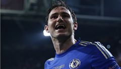 Lampard prodloužil v Chelsea o rok smlouvu 