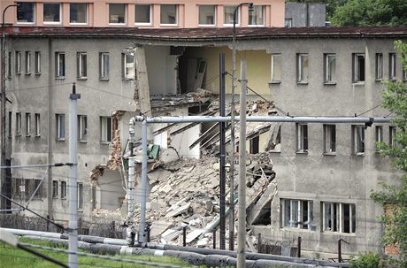 V Ostrav se zítila ást budovy.