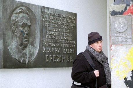 Leonid Brenv bude mít v Moskv znovu pamtní desku.
