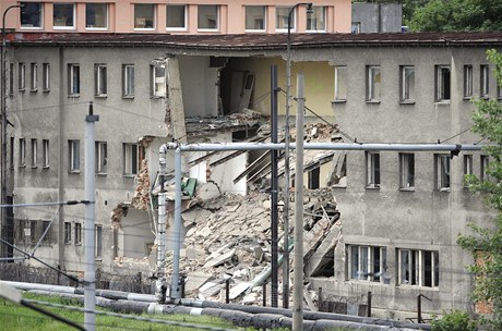 V Ostrav se zítila ást budovy.