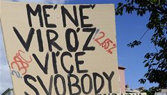 Prezident v pond�lí uvedl, �e mu nevadí Putnova sexuální orientace, ale to, s jakým transparentem p�i�el na festival Prague Pride. Text transparentu zn�l "Katolické buzny zdraví Bátoru".