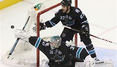 Sharks zdolali Los Angeles 2:1, postupujcho ur sedm zpas