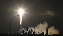 Vesmrn lo Sojuz s tlennou posdkou zakotvila u ISS