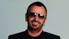 Bubenk Ringo Starr vydv neznm snmky skupiny Beatles
