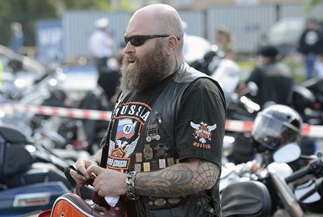 V Praze slaví majitelé a píznivci znaky motocykl Harley-Davidson výroí 110 let výroby tchto amerických stroj. 