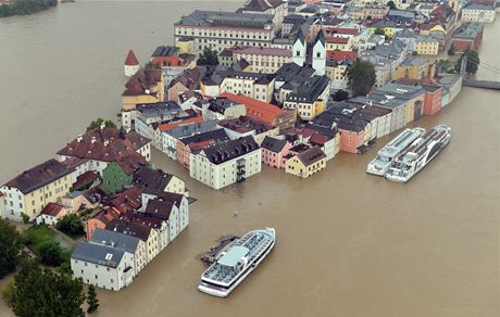 Nmecký Pasov zplavil Dunaj.