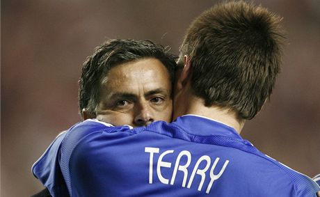 José Mourinho a John Terry.