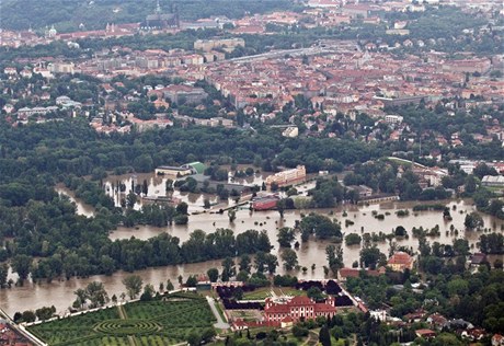 Povodeň z letadla: Troja a Suchdol, Praha