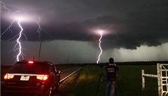 V�trné víry americký St�edozápad znovu zasáhly v pátek