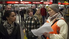 Mezi stanicemi Muzeum a Praskho povstn nejezd metro. Kvli vmn prac