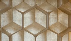 Ve druhém pate se mete vcítit do ivota vely v úlu.