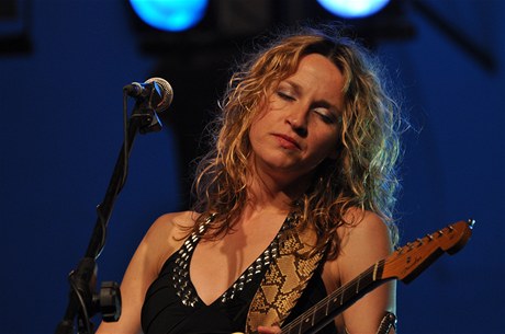 Ana Popovic