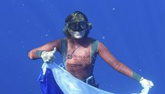 Alena Zabloudilová b�hem ponoru